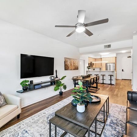 Beverly Grove Chic City Oasis 2 Bedroom Apt With Den 138 Los Angeles Esterno foto