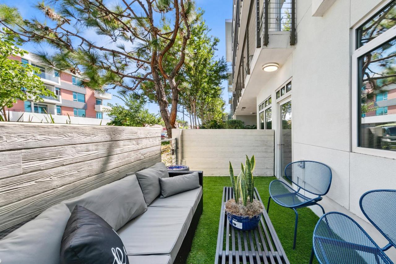 Beverly Grove Chic City Oasis 2 Bedroom Apt With Den 138 Los Angeles Esterno foto